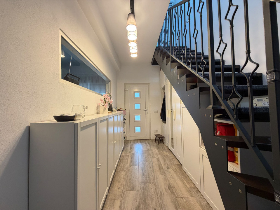 COMISION 0% Triplex de vanzare complet mobilat si utilat - Sanandrei 6, foxfort.ro