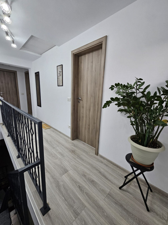 COMISION 0% Triplex de vanzare complet mobilat si utilat - Sanandrei 22, foxfort.ro