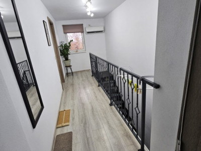 COMISION 0% Triplex de vanzare complet mobilat si utilat - Sanandrei imagine mica 21, foxfort.ro