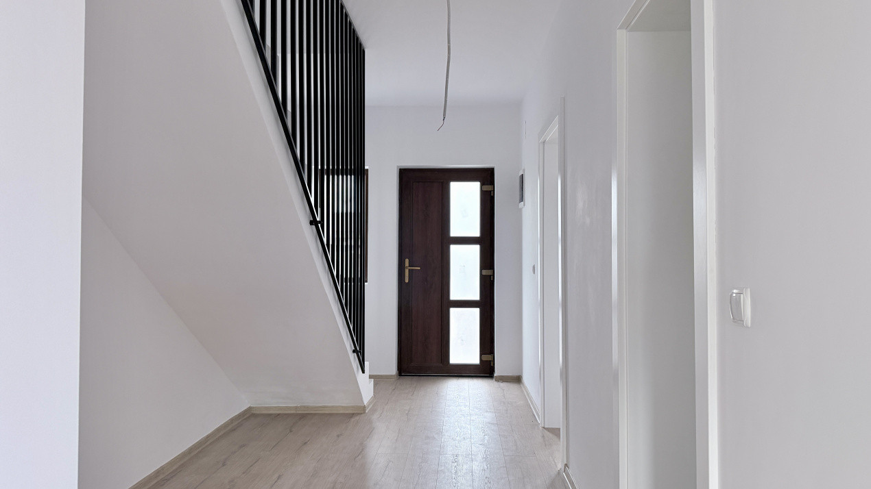 Duplex de vanzare, 4 camere Mosnita - Drumul Boilor 15, foxfort.ro