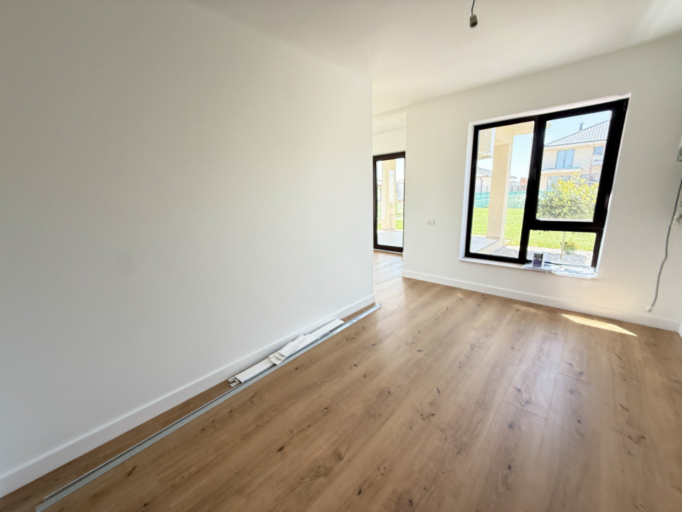 Duplex cu 442 mp teren | Dumbravita | Terase din travertin | Scara lemn masiv 17, foxfort.ro