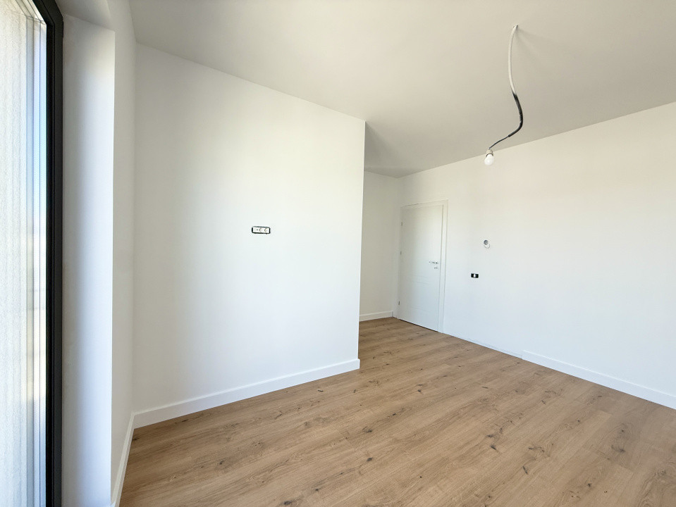 Duplex cu 442 mp teren | Dumbravita | Terase din travertin | Scara lemn masiv 29, foxfort.ro