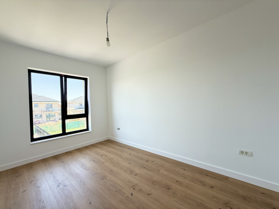 Duplex cu 442 mp teren | Dumbravita | Terase din travertin | Scara lemn masiv 33, foxfort.ro