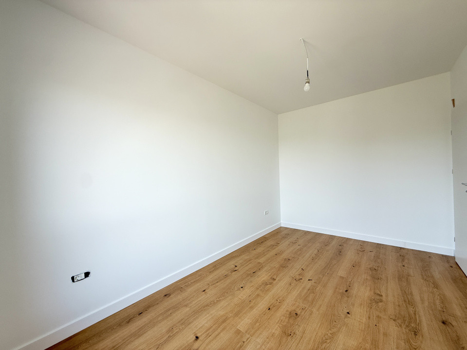 Duplex cu 442 mp teren | Dumbravita | Terase din travertin | Scara lemn masiv 34, foxfort.ro