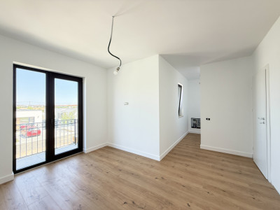 Duplex cu 442 mp teren | Dumbravita | Terase din travertin | Scara lemn masiv imagine mica 9, foxfort.ro
