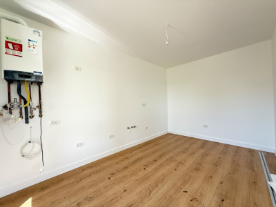 Duplex cu 442 mp teren | Dumbravita | Terase din travertin | Scara lemn masiv imagine mica 18, foxfort.ro