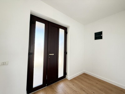 Duplex cu 442 mp teren | Dumbravita | Terase din travertin | Scara lemn masiv imagine mica 22, foxfort.ro