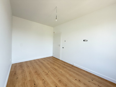 Duplex cu 442 mp teren | Dumbravita | Terase din travertin | Scara lemn masiv imagine mica 35, foxfort.ro