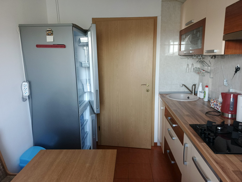 COMISION 0% Inchiriere apartament cu 3 camere, zona Aradului 3, foxfort.ro