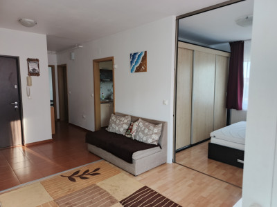 COMISION 0% Inchiriere apartament cu 3 camere, zona Aradului