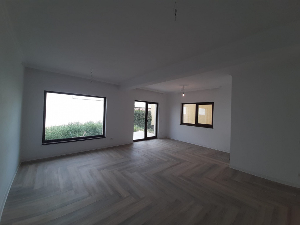 Duplex cu 4 camere de vanzare in Timisoara, zona Freidorf 3, foxfort.ro