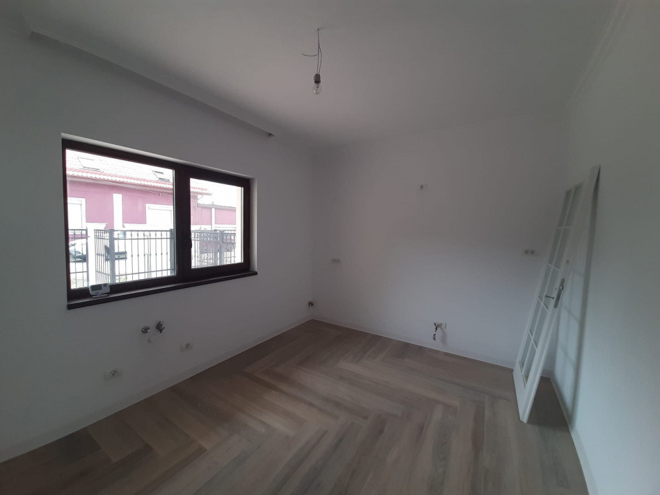 Duplex cu 4 camere de vanzare in Timisoara, zona Freidorf 5, foxfort.ro