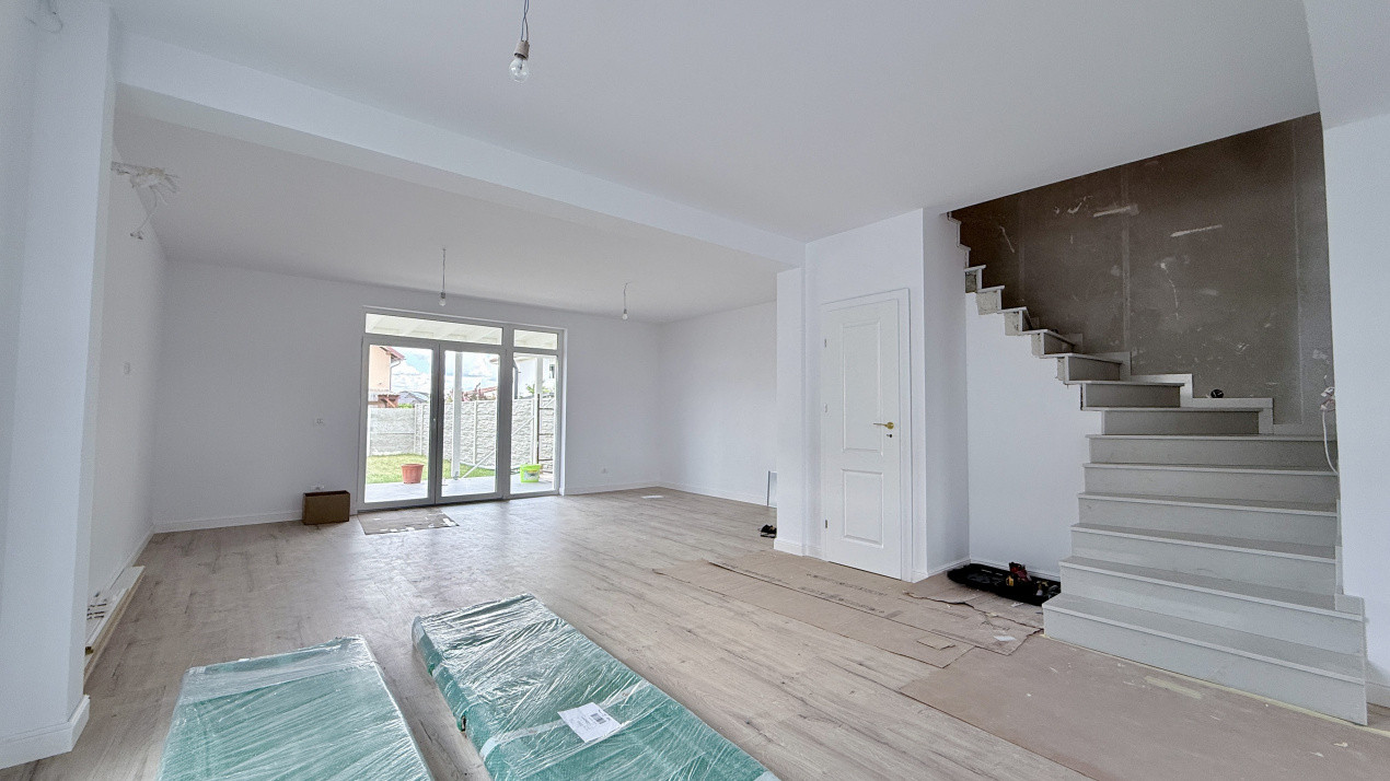 Duplex la cheie, de vânzare 4 camere + 3 bai - Calea Urseni 2, foxfort.ro