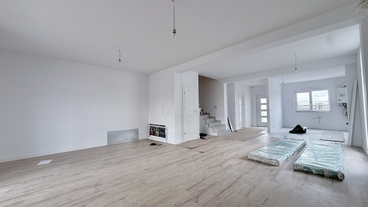 Duplex la cheie, de vânzare 4 camere + 3 bai - Calea Urseni 4, foxfort.ro