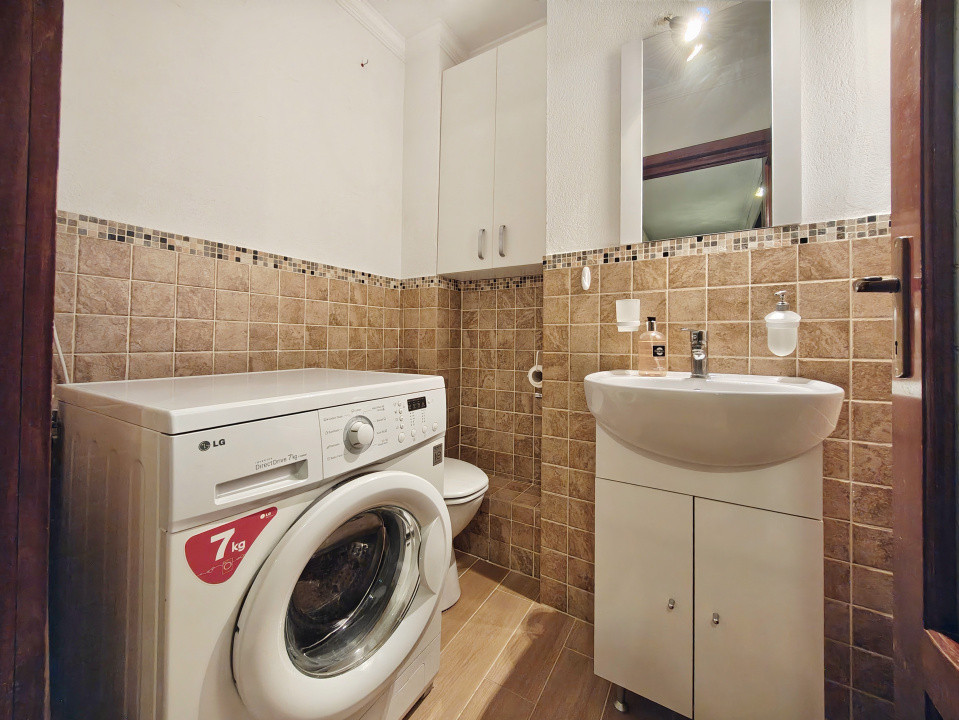 Apartament cu 3 camere 89 mp decomandat | Centrala Proprie | Zona Girocului 8, foxfort.ro