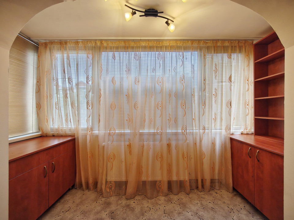 Apartament cu 3 camere 89 mp decomandat | Centrala Proprie | Zona Girocului 9, foxfort.ro