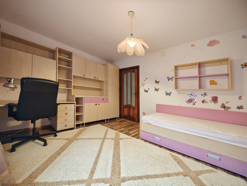 Apartament cu 3 camere 89 mp decomandat | Centrala Proprie | Zona Girocului 10, foxfort.ro