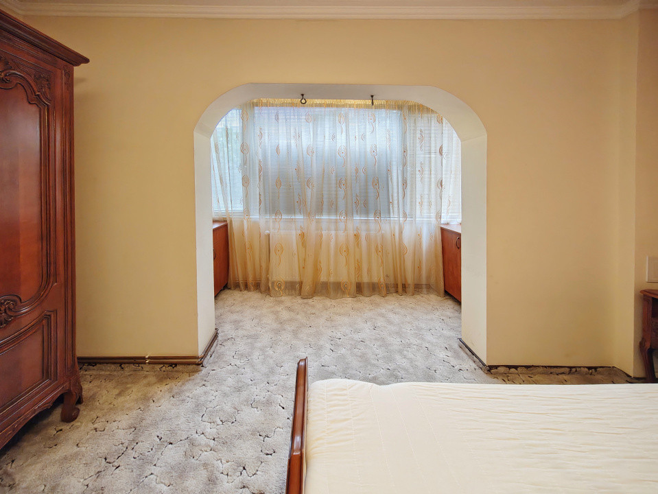 Apartament cu 3 camere 89 mp decomandat | Centrala Proprie | Zona Girocului 12, foxfort.ro