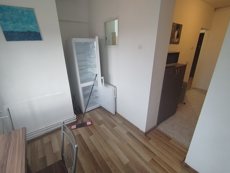 Apartament cu o camera de inchiriat in Timisoara, zona Take Ionescu 8, foxfort.ro