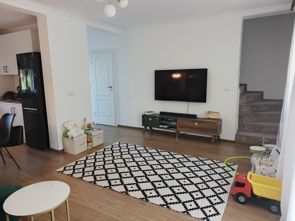 COMISION 0% Casa insiruita cu 3 camere - Sanandrei 10, foxfort.ro