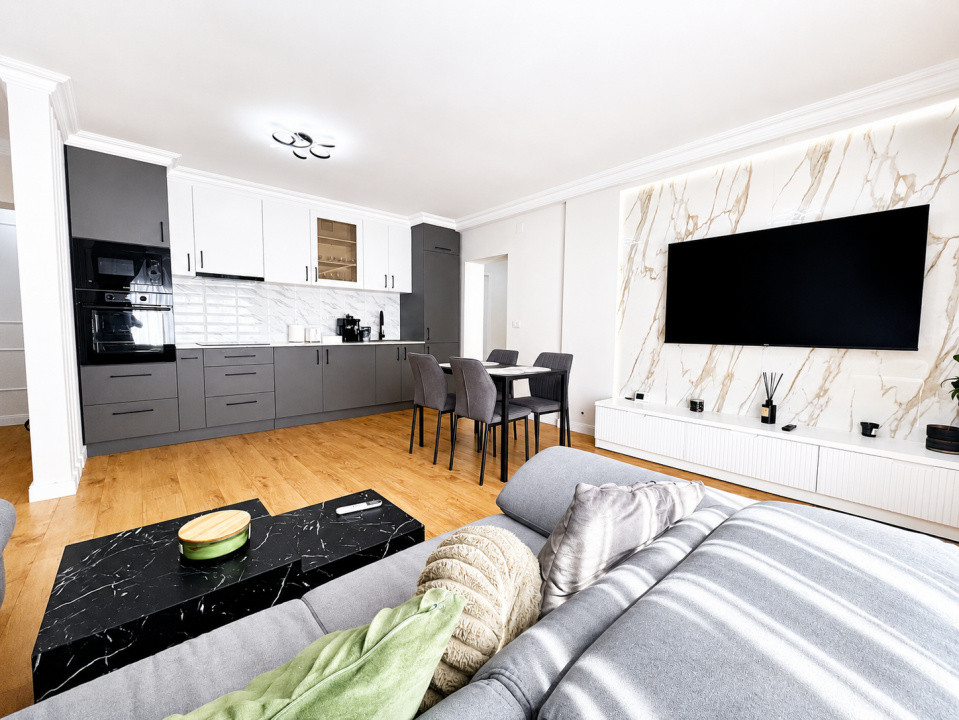 Apartament elegant cu 3 camere, etajul 1, in apropiere de AFI Arad 9, foxfort.ro