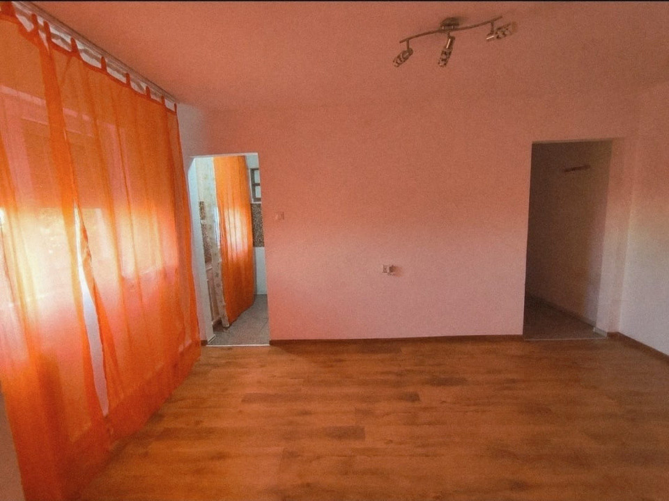 COMISION 0% Apartament cu 2 camere de vanzare in Arad, zona Fortuna 1, foxfort.ro