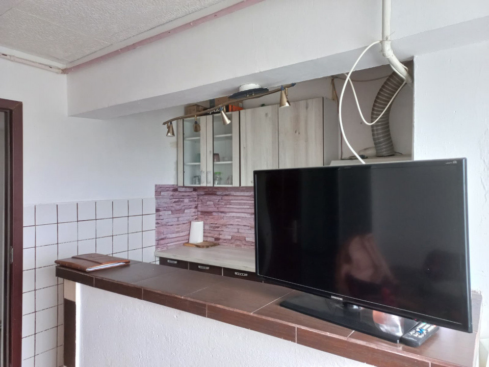 Apartament cu 2 camere de vanzare in Remetea Mare 5, foxfort.ro