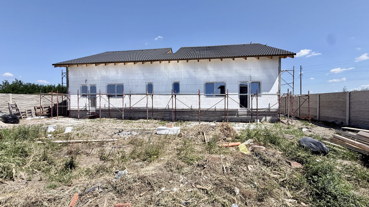 Duplex 3 camere despartit si cu pod mansardabil Mosnita - Lidl 2, foxfort.ro
