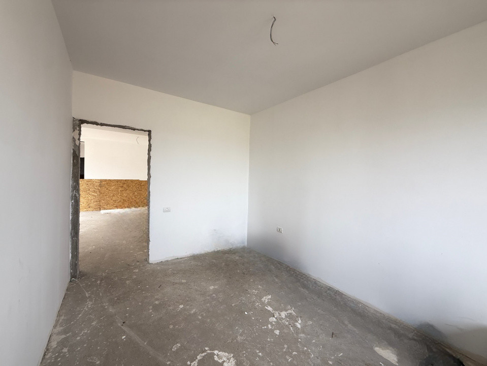 Duplex cu 3 camere | 350 mp teren | Sacalaz 7, foxfort.ro