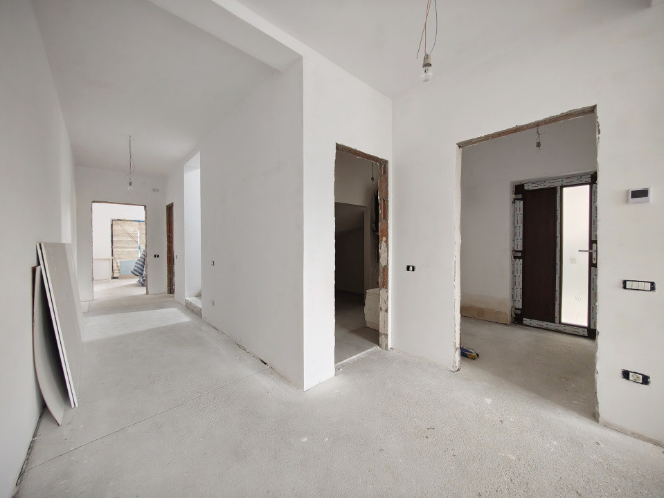 Duplex cu 4 camere, 136 mp utili | La cheie | Giroc 6, foxfort.ro