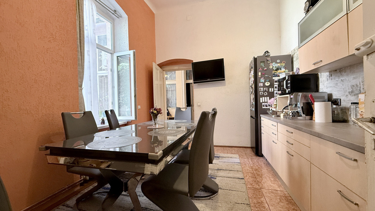 Comision 0 % Apartament de vanzare 4 camere zona Piata Maria - Timisoara 13, foxfort.ro