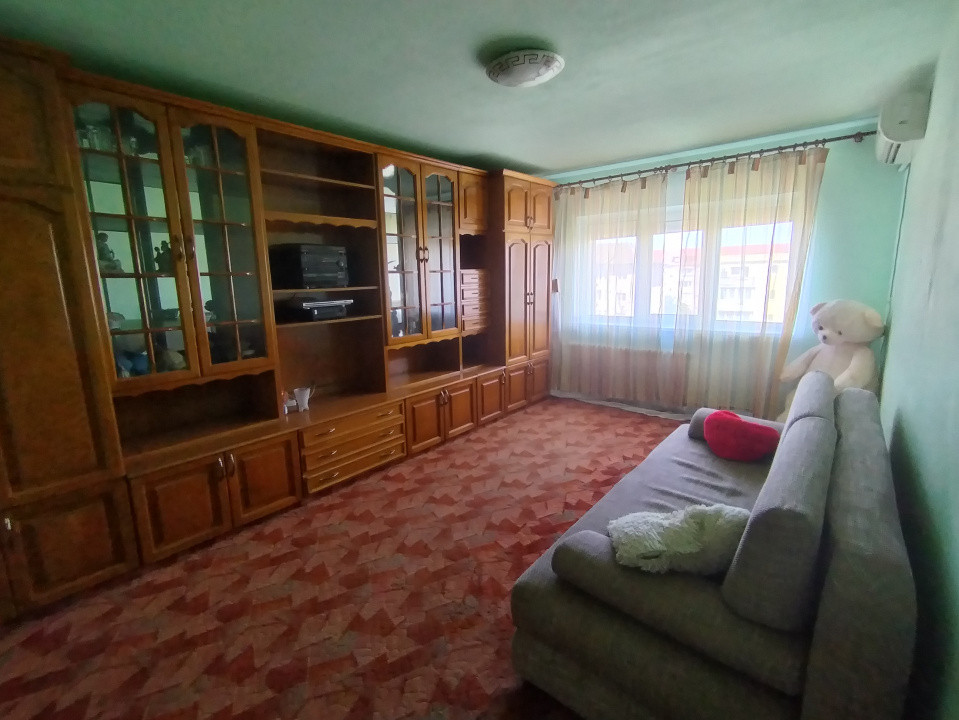 Apartament cu 2 camere de vanzare in Timisoara, zona Girocului 12, foxfort.ro