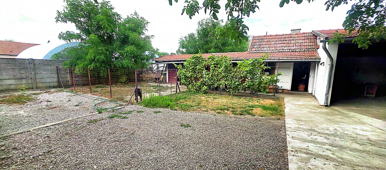  Casa individuala cu 4 camere de vanzare in Com. Kunagota- Oras Bekes, Ungaria 12, foxfort.ro