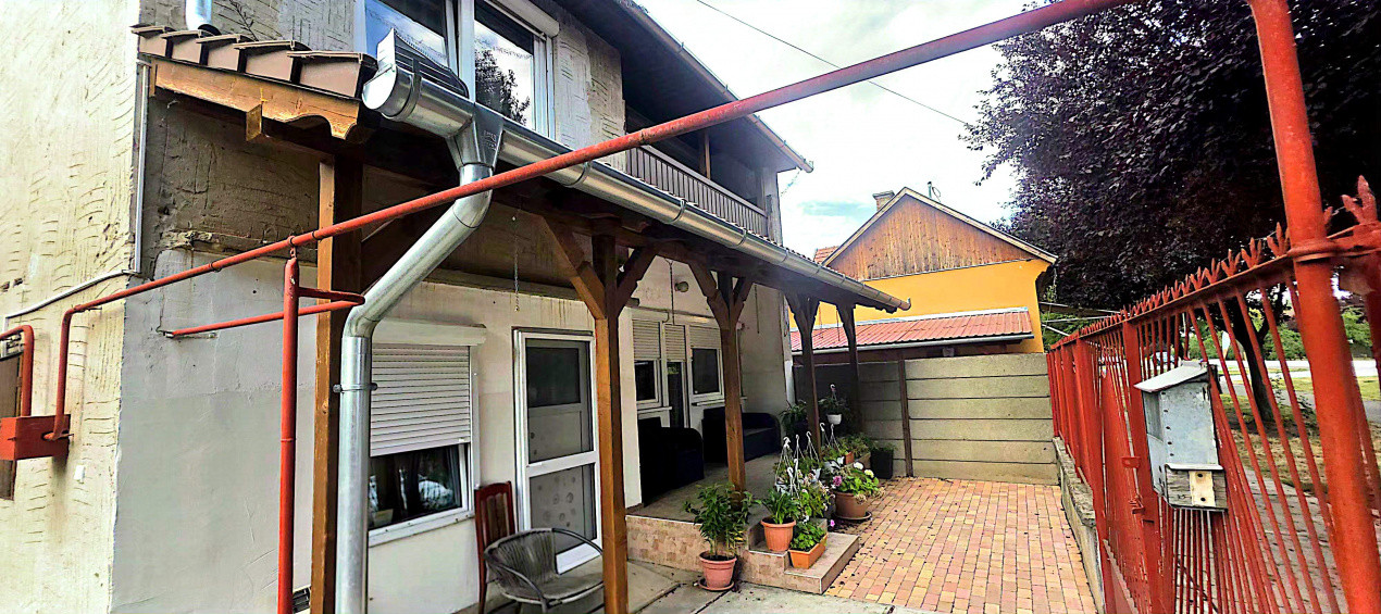  Casa individuala cu 4 camere de vanzare in Com. Kunagota- Oras Bekes, Ungaria 22, foxfort.ro