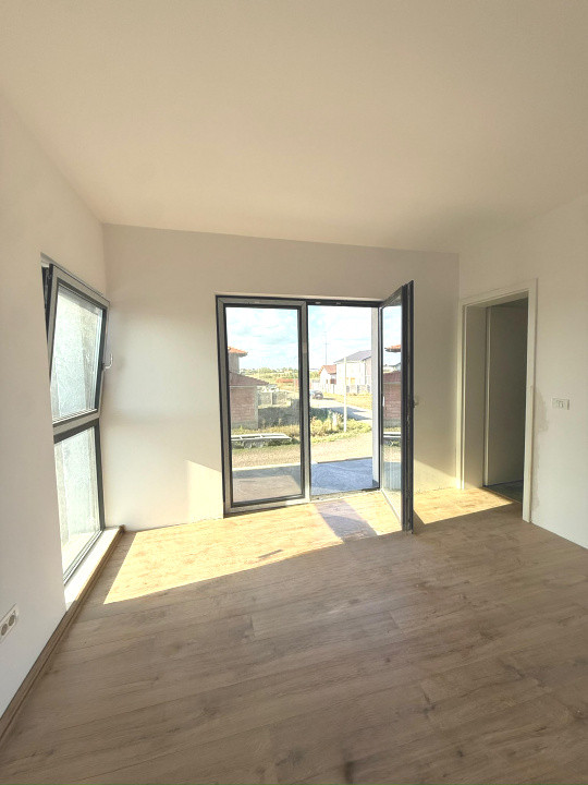 COMISION 0 % Duplex cu 5 camere de vanzare in localitatea Urseni 6, foxfort.ro