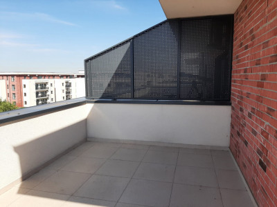 Penthouse cu 2 camere + terasa 45 mp - zona Mehala imagine mica 6, foxfort.ro
