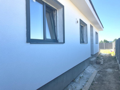 COMISION 0 % Duplex parter 4 camere, despartit prin camera tehnica imagine mica 3, foxfort.ro