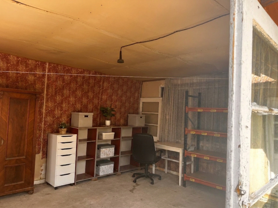 Casa individuala cu 3 camere si teren de 1094 mp - Izvin 20, foxfort.ro