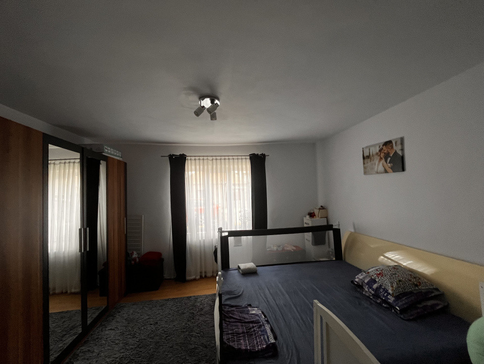 Casa individuala cu 3 camere si teren de 1094 mp - Izvin 14, foxfort.ro