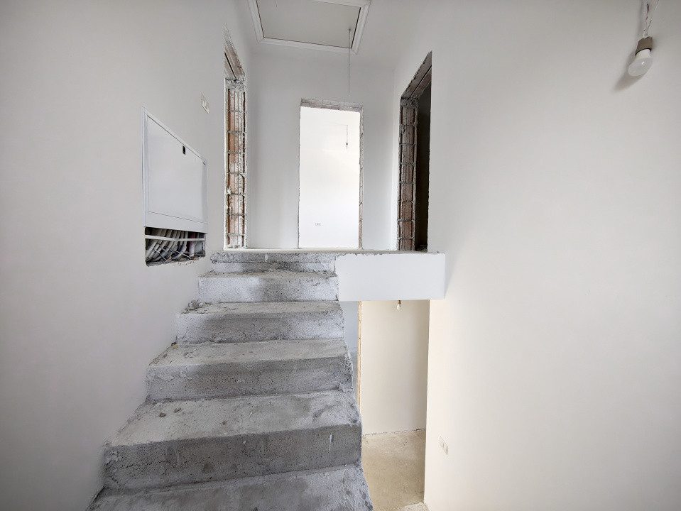 Duplex cu 4 camere, 105 mp utili | La cheie | Giroc 5, foxfort.ro