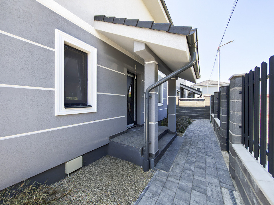 Duplex cu 4 camere, 105 mp utili | La cheie | Giroc 15, foxfort.ro