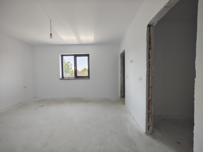 Duplex cu 4 camere, 105 mp utili | La cheie | Giroc imagine mica 3, foxfort.ro