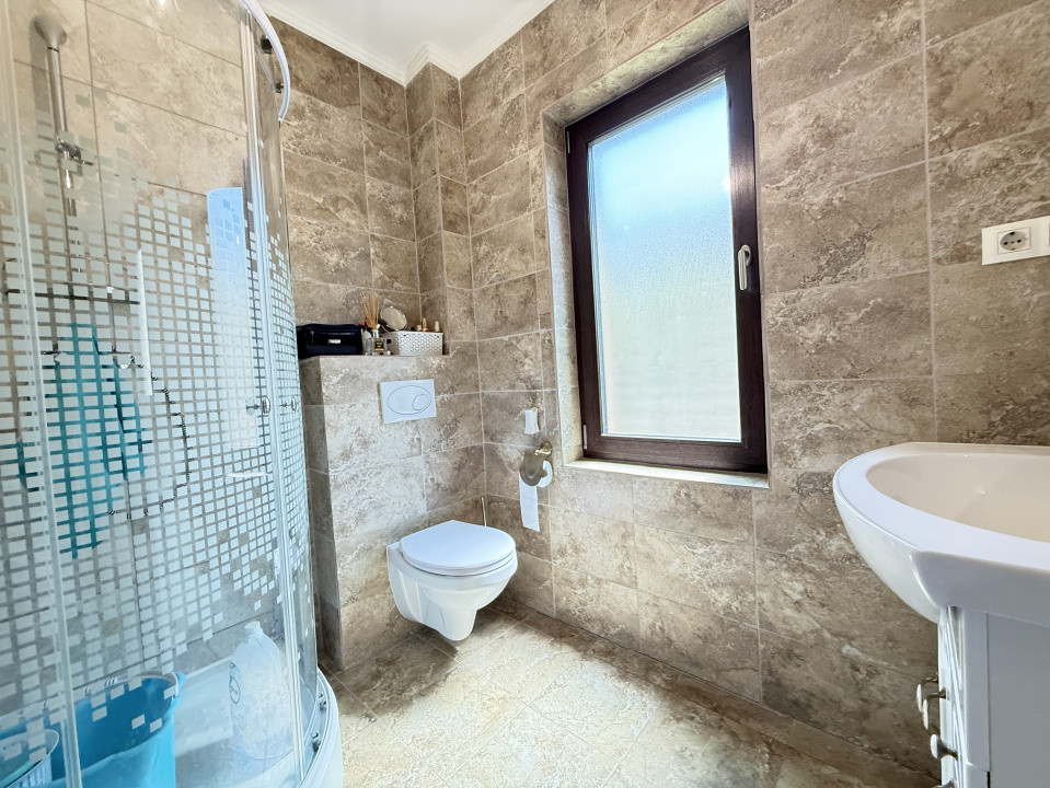COMISION 0% | 5 camere | 160 mp utili | 617 mp teren | Giroc 14, foxfort.ro