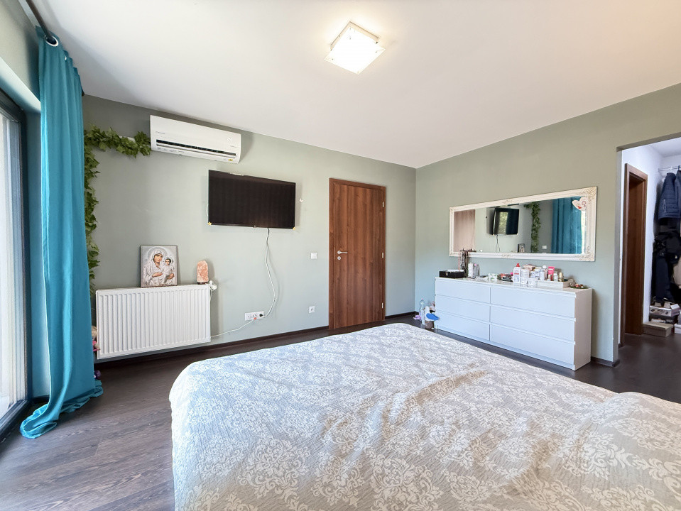 COMISION 0% | 5 camere | 160 mp utili | 617 mp teren | Giroc 39, foxfort.ro