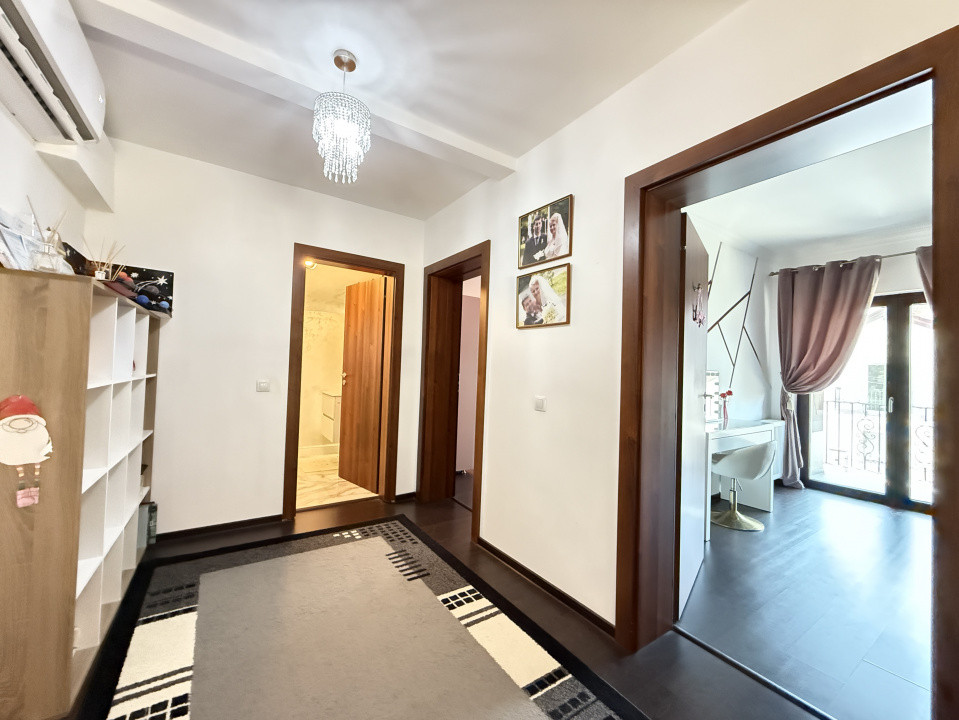 COMISION 0% | 5 camere | 160 mp utili | 617 mp teren | Giroc 51, foxfort.ro