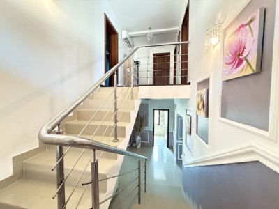 COMISION 0% | 5 camere | 160 mp utili | 617 mp teren | Giroc imagine mica 9, foxfort.ro