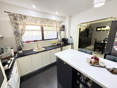 COMISION 0% | 5 camere | 160 mp utili | 617 mp teren | Giroc imagine mica 20, foxfort.ro