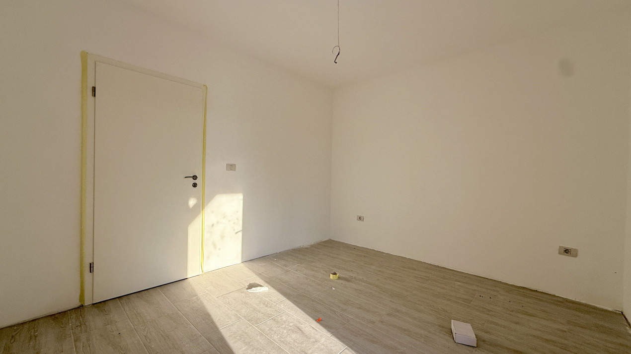 Duplex de vanzare, 3 camere pe parter + pod - Mosnita Veche 10, foxfort.ro
