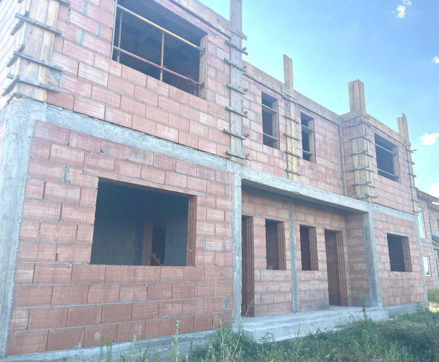 COMISION 0 % Duplex cu 4 camere si teren de 250 mp - Mosnita Veche 1, foxfort.ro
