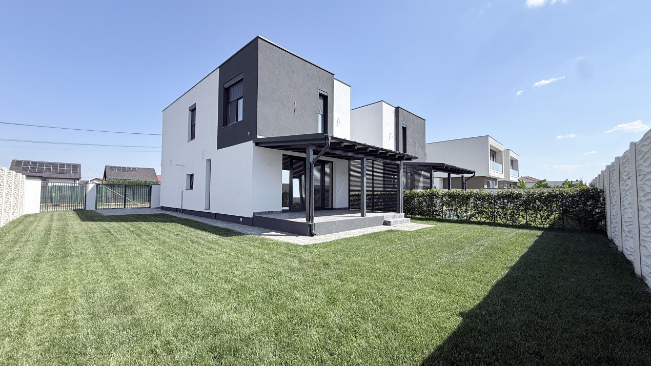 Duplex de vanzare, 5 camere despartit, cu toate utilitatile zona LIDL - Mosnita 1, foxfort.ro